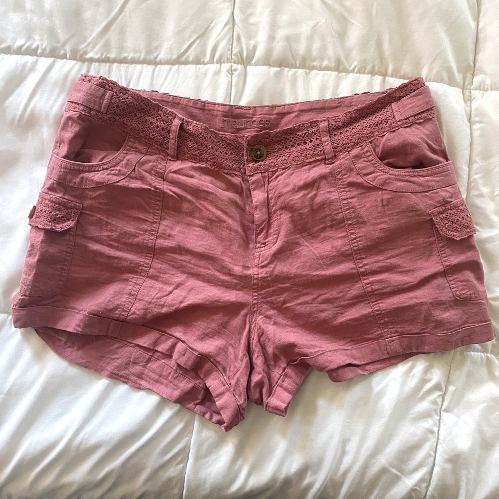 Maurice’s Mauve Size 11/12 Linen Cargo Shorts, Lace Crochet Detail, 3” Inseam
